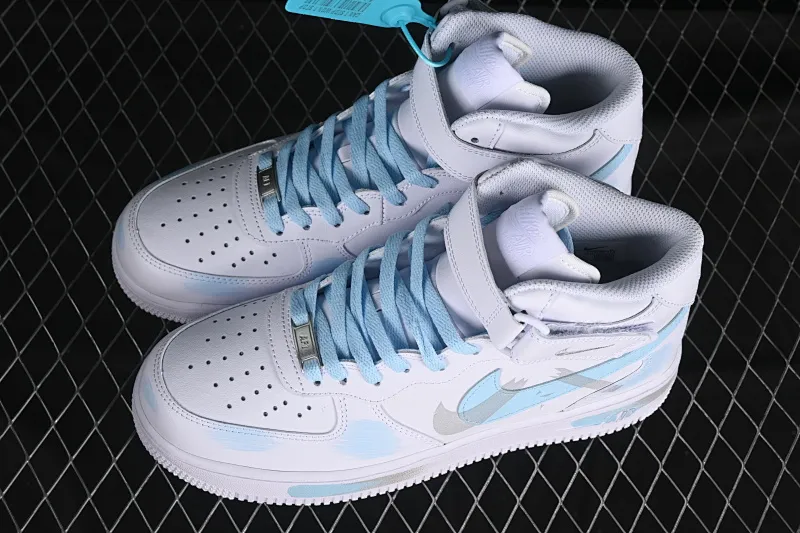 All categories Nk Air Force 1 Air Force series Nk Air Force 1 Mid Air Force mid-top Nk Air Force 1'07 Mid sky blue Hand-painted fracture Three hook shadow Air Force 1 strap mid-top casual sneakers CW2289-111